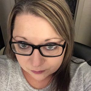 Meet your Posher, Kristina